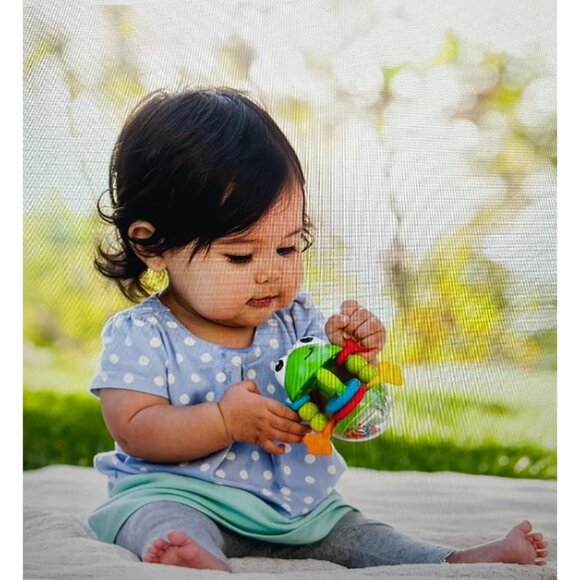 Infantino Flip Flop Frog Rattle BPA-Free Easy-To-Grip Toy For 0+ Months Babies - Picture 1 of 7